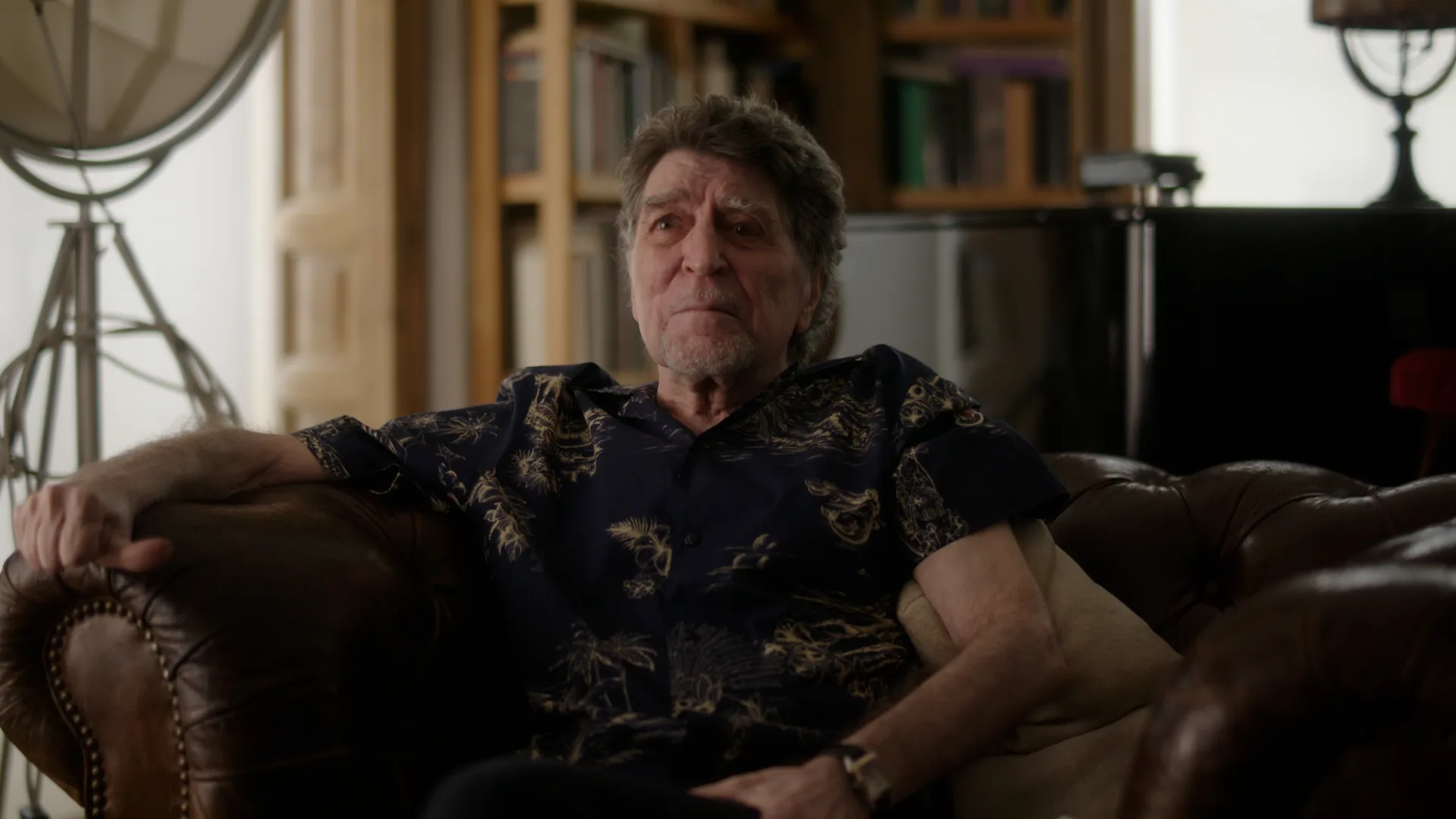 Fotograma de una entrevista del documental